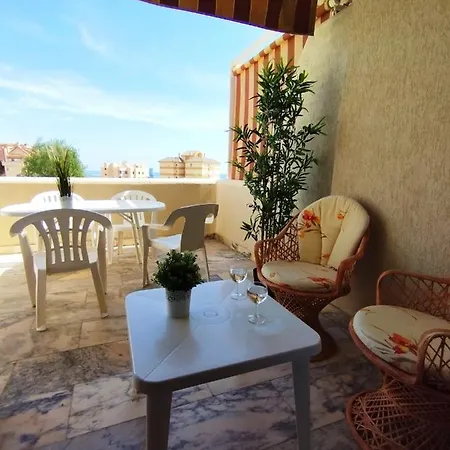 Estudio Terraza Vista Mar Parking Gratuito Piscinas Benalmadena